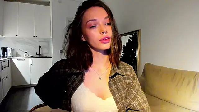 Snapshot of Kossie_ chatting on 12/19/25, 08:38 Kossie online show from 12/19/25, 08:38