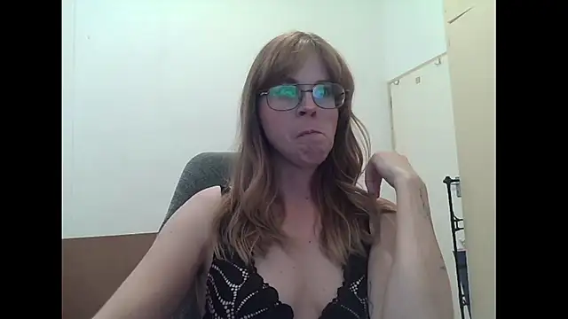 SavannaGirly online show from 07/18/26, 11:47