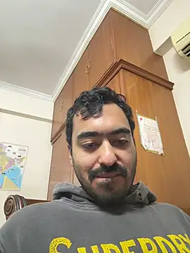 Snapshot of Vikram9918 chatting on 01/06/25, 08:46 Vikram9918 online show from 01/06/25, 08:46