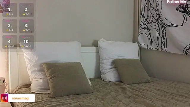 Snapshot of LisaSweetie chatting on 12/21/24, 09:25 LisaSweetie online show from 12/21/24, 09:25