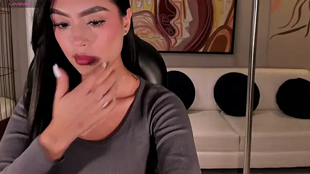 JadeEvansX online show from 06/25/26, 07:29