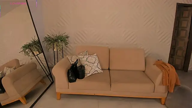 KateSunder online show from 06/02/26, 12:29
