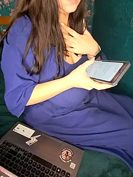 NansyyyaLiannkkaasssssa78 online show from 02/04/26, 02:23