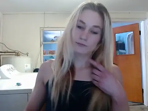 Snapshot of missymilf chatting on 01/10/25, 08:59 missymilf online show from 01/10/25, 08:59