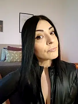 Snapshot of AryaSummersReal chatting on 02/27/25, 08:17 AryaSummersReal online show from 02/27/25, 08:17