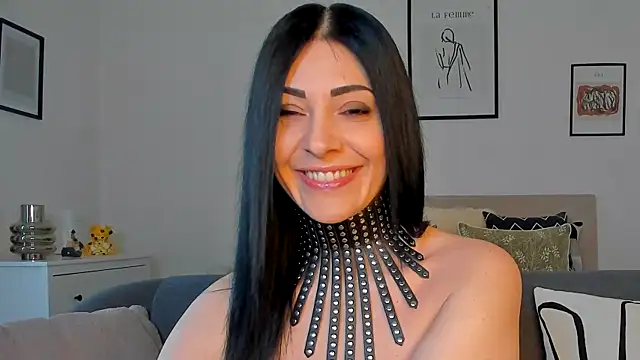 Snapshot of AryaSummersReal chatting on 03/04/25, 08:24 AryaSummersReal online show from 03/04/25, 08:24
