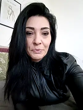 Snapshot of AryaSummersReal chatting on 03/16/25, 08:32 AryaSummersReal online show from 03/16/25, 08:32