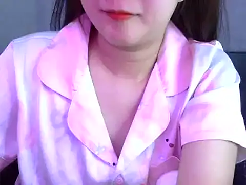 Snapshot of Bee_2k chatting on 02/07/25, 05:41 Bee 2k online show from 02/07/25, 05:41