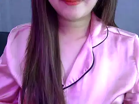 Snapshot of Bee_2k chatting on 03/13/25, 04:38 Bee 2k online show from 03/13/25, 04:38