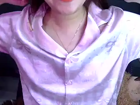 Snapshot of Bee_2k chatting on 02/03/26, 05:16 Bee 2k online show from 02/03/26, 05:16