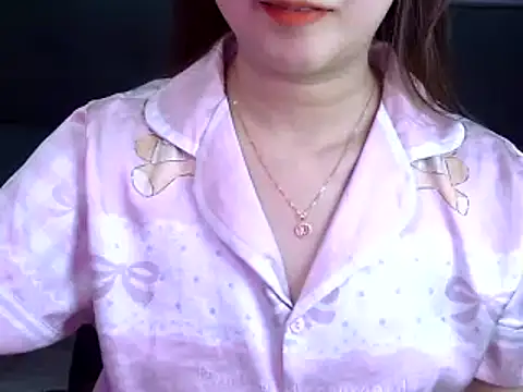 Snapshot of Bee_2k chatting on 02/03/26, 06:22 Bee 2k online show from 02/03/26, 06:22