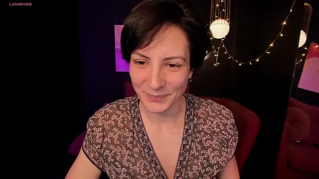 LorenDaze online show from 02/08/25, 02:16