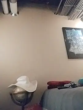 eatmeplease44 online show from 09/22/25, 07:16