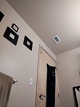 eatmeplease44 online show from 02/12/26, 06:47