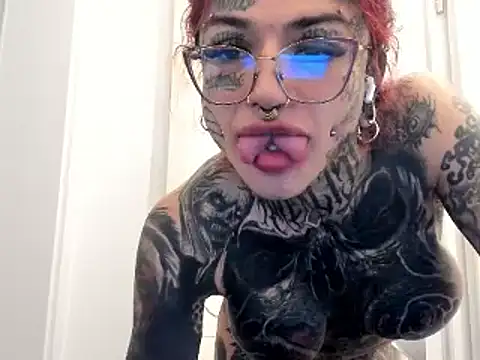 Snapshot of tamarapervert chatting on 01/23/25, 08:56 tamarapervert online show from 01/23/25, 08:56