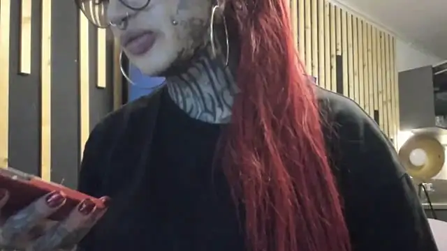 Snapshot of tamarapervert chatting on 12/14/25, 10:58 tamarapervert online show from 12/14/25, 10:58