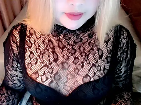 lovelygirlxxx online show from 05/01/26, 05:50