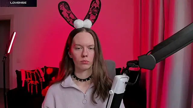 DivineBite online show from 02/03/26, 06:02