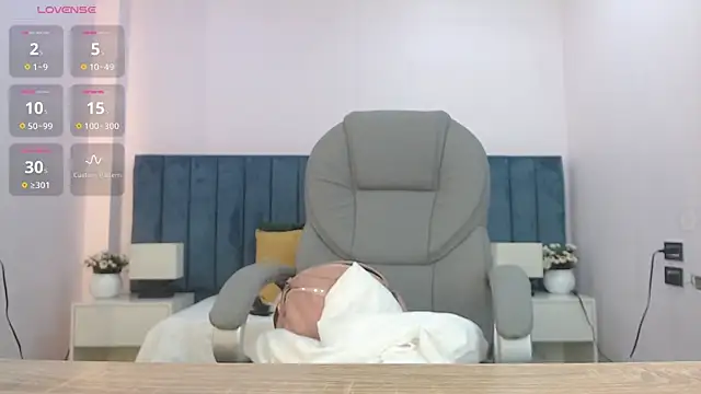 Snapshot of kimara_lion chatting on 11/12/25, 03:07 kimara lion online show from 11/12/25, 03:07