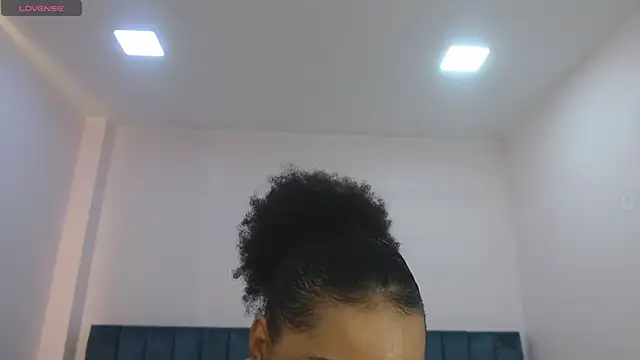 Snapshot of kimara_lion chatting on 11/13/25, 05:28 kimara lion online show from 11/13/25, 05:28