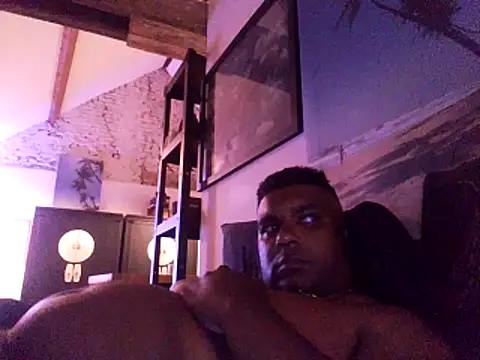 Snapshot of Bandusrilankasexymen chatting on 06/30/26, 12:33 Bandusrilankasexymen online show from 06/30/26, 12:33