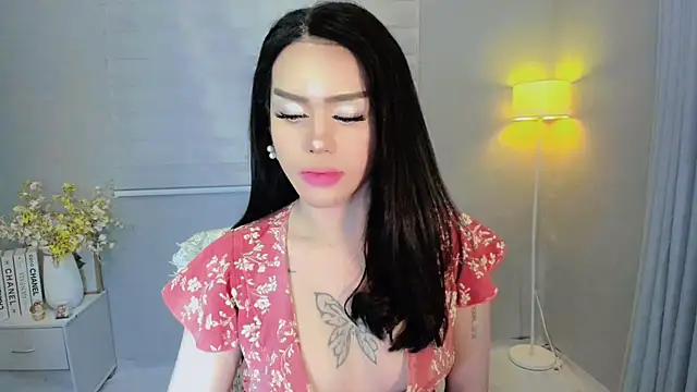 Patricia fox online show from 02/19/25, 08:41