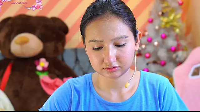 Pinkie Princes online show from 12/31/24, 03:34