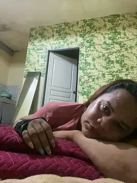 sweetyula online show from 10/07/25, 01:25