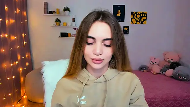 Snapshot of aPieceOfJoy chatting on 02/06/25, 09:49 aPieceOfJoy online show from 02/06/25, 09:49