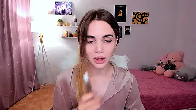 Snapshot of aPieceOfJoy chatting on 02/26/25, 09:27 aPieceOfJoy online show from 02/26/25, 09:27