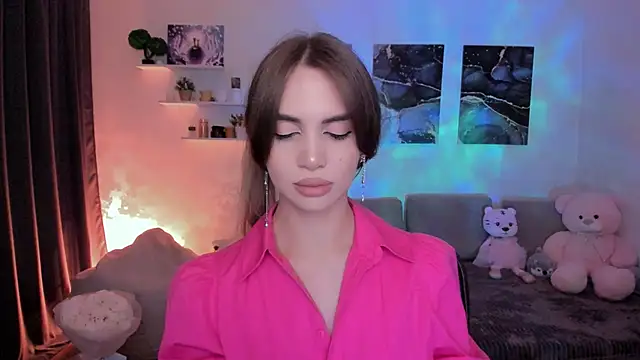 Snapshot of aPieceOfJoy chatting on 09/18/25, 10:23 aPieceOfJoy online show from 09/18/25, 10:23