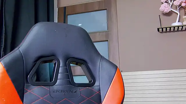 karo123421 online show from 01/16/26, 09:08