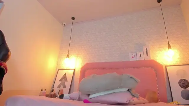 KEIMIRICCI online show from 02/18/25, 09:43