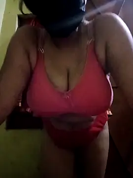 Snapshot of ambika29 chatting on 09/19/25, 07:36 ambika29 online show from 09/19/25, 07:36