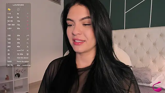 Veronicalanx1 online show from 10/15/25, 12:16