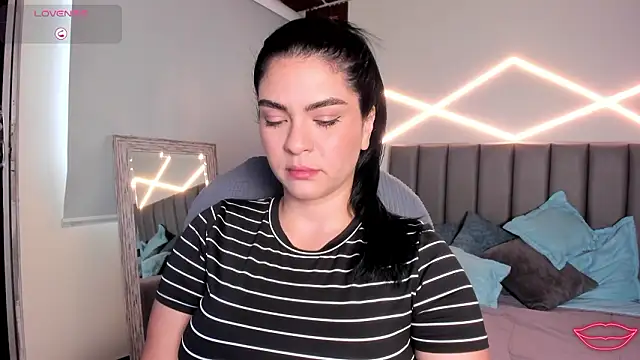 Veronicalanx1 online show from 03/23/26, 12:09