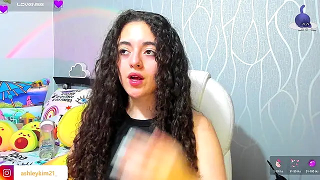 Snapshot of AshleyKim_ chatting on 11/08/25, 11:03 AshleyKim online show from 11/08/25, 11:03