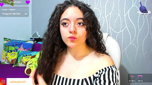 Snapshot of AshleyKim_ chatting on 12/03/25, 12:40 AshleyKim online show from 12/03/25, 12:40