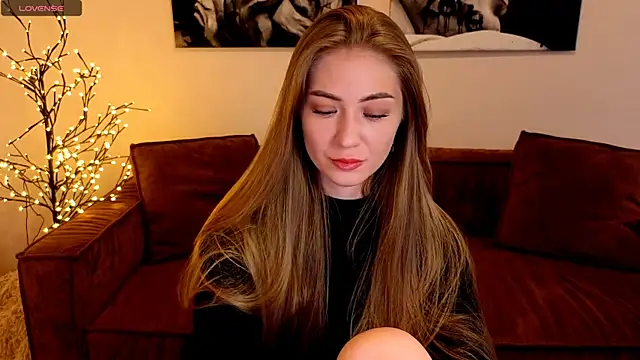 Adelyna Bird online show from 07/05/26, 07:26
