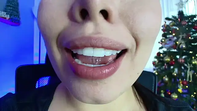 lisbet21x online show from 12/26/24, 09:58