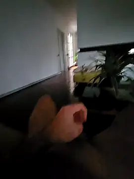 Snapshot of Dolceporco19 chatting on 12/14/24, 03:04 Dolceporco19 online show from 12/14/24, 03:04