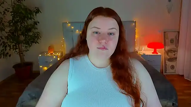 Snapshot of PolinaSalvatore chatting on 02/06/26, 08:23 PolinaSalvatore online show from 02/06/26, 08:23