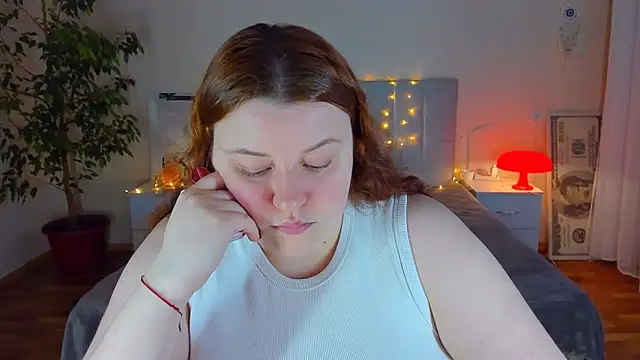 Snapshot of PolinaSalvatore chatting on 03/05/26, 02:35 PolinaSalvatore online show from 03/05/26, 02:35