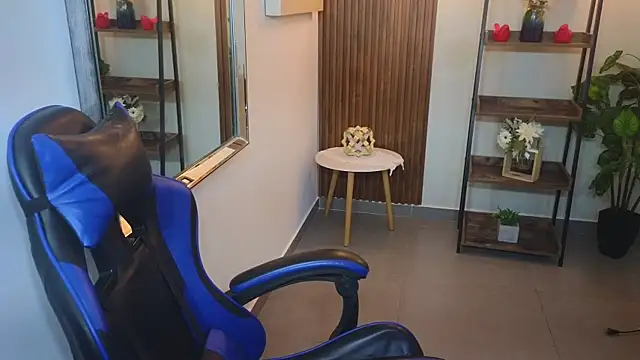 Kenya--Buhle online show from 03/26/26, 11:05