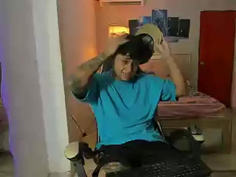 Jake simons online show from 03/11/25, 01:16