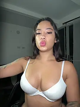 Nattasha Brown online show from 11/16/25, 09:59