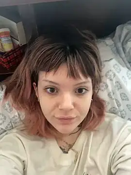 Snapshot of SweetMaisie chatting on 01/12/25, 07:31 SweetMaisie online show from 01/12/25, 07:31