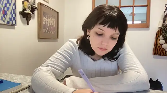 Snapshot of SweetMaisie chatting on 10/21/25, 07:25 SweetMaisie online show from 10/21/25, 07:25