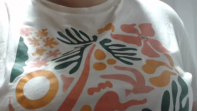 andreaisis2 online show from 10/18/25, 02:03