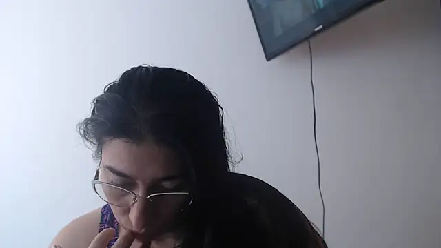 andreaisis2 online show from 05/16/26, 06:17